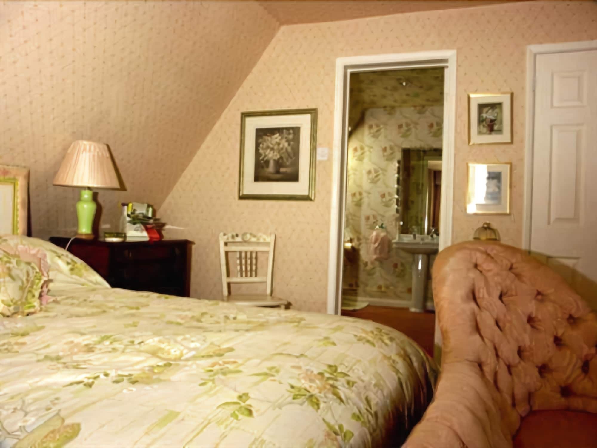 Shipton Grange House Hotel Чипинг Нортън Екстериор снимка